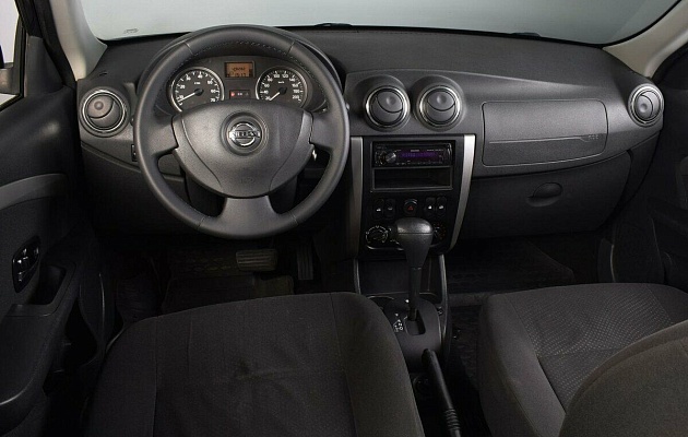 Nissan Almera III (G15), фото №5