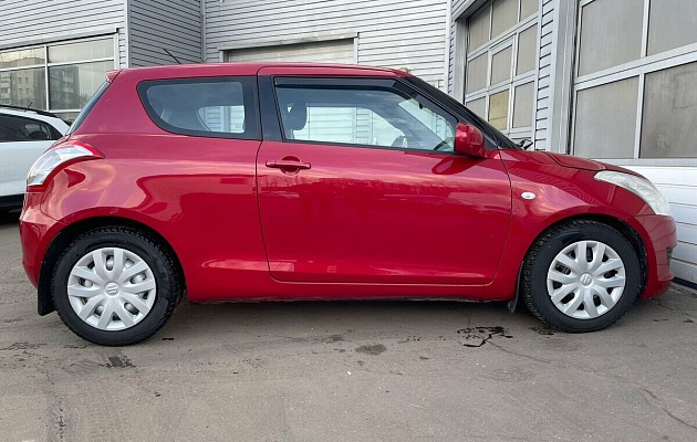 Suzuki Swift IV Рестайлинг, фото №4