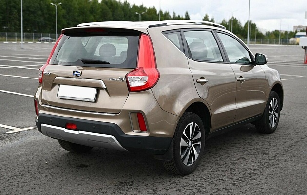 Geely Emgrand X7 I Рестайлинг 2, фото №4