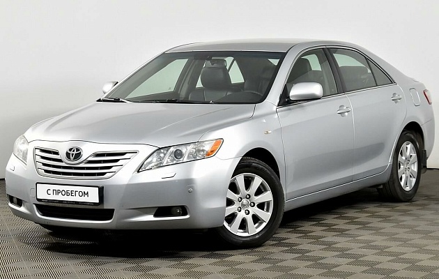 Toyota Camry, фото №2