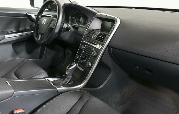 Volvo XC60, фото №10