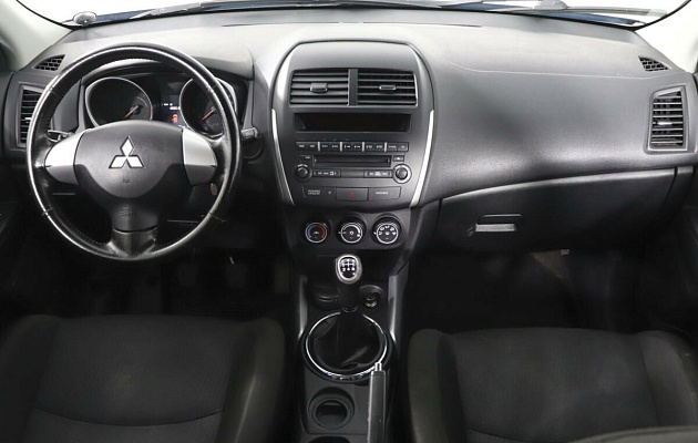 Mitsubishi ASX, фото №9