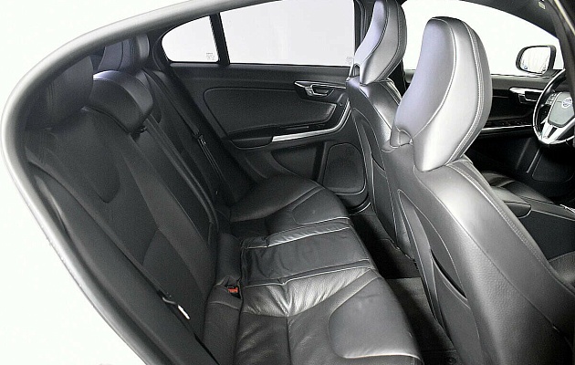 Volvo S60 II, фото №6