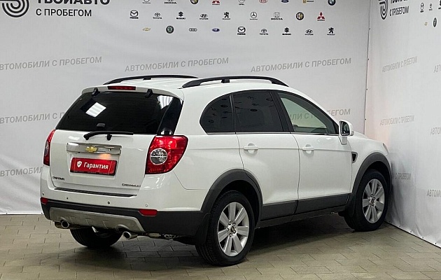 Chevrolet Captiva, фото №2