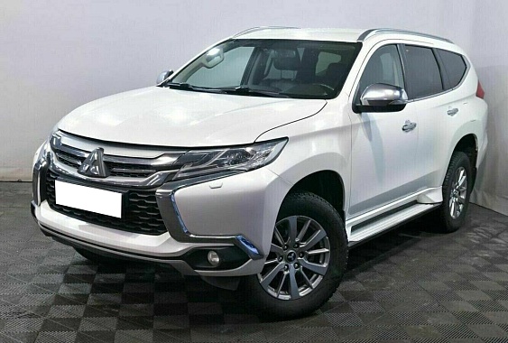 Mitsubishi Pajero Sport