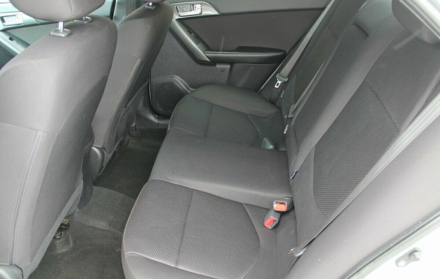 Kia Cerato 6-speed II, фото №6