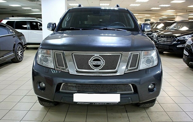 Nissan Pathfinder III Рестайлинг, фото №2