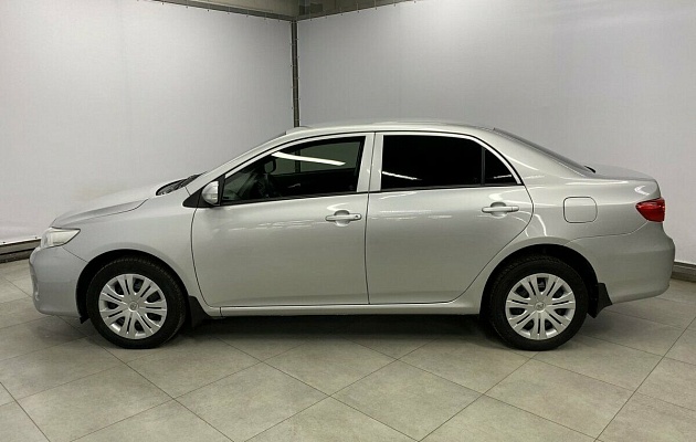 Toyota Corolla X (E140, E150) Рестайлинг, фото №4