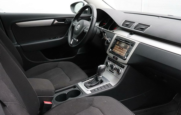 Volkswagen Passat, фото №14