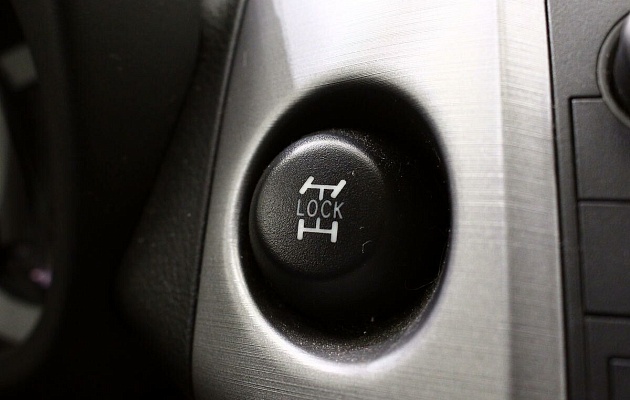 Toyota RAV 4, фото №8