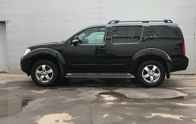 Nissan Pathfinder III Рестайлинг, фото №5