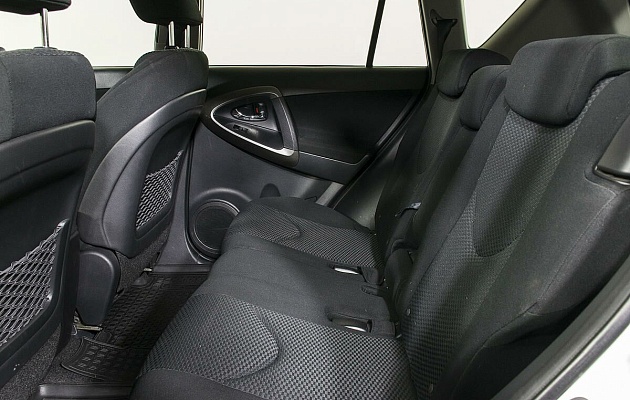 Toyota RAV 4, фото №12