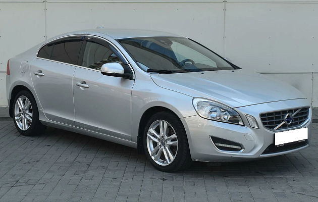 Volvo S60 II, фото №3