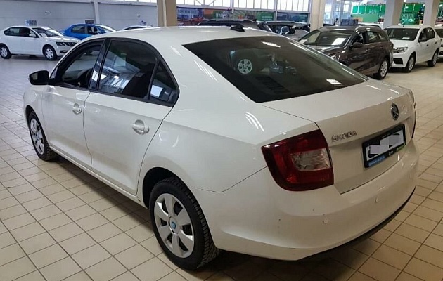Skoda Rapid, фото №2