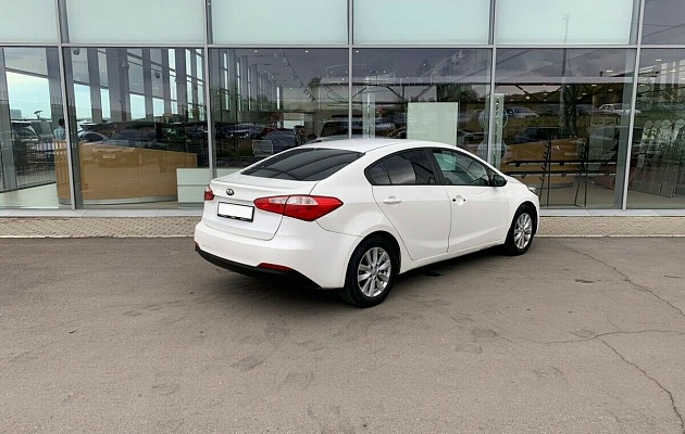 Kia Cerato III, фото №4