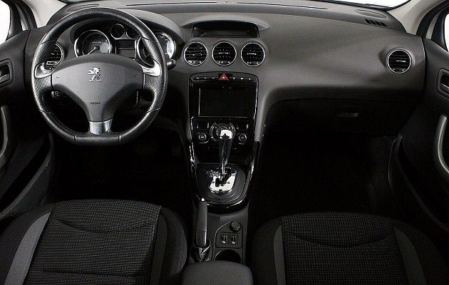 Peugeot 408, фото №9