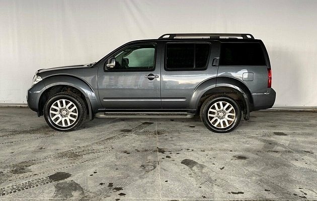Nissan Pathfinder III Рестайлинг, фото №4