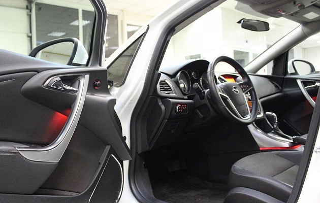 Opel Astra J, фото №8