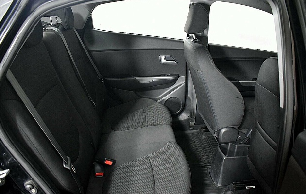 Kia Rio 6-speed III, фото №8
