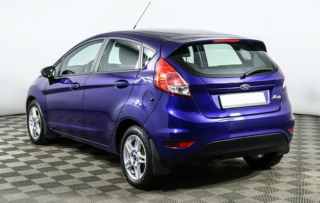 Ford Fiesta Mk6 Рестайлинг, фото №4