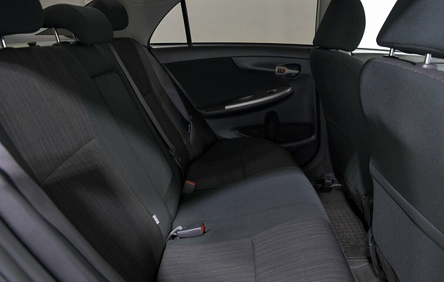 Toyota Corolla AMT X (E140, E150), фото №6