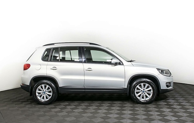 Volkswagen Tiguan, фото №2