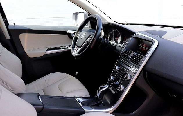 Volvo XC60, фото №11