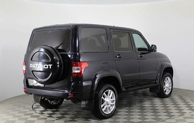 УАЗ Patriot, фото №2