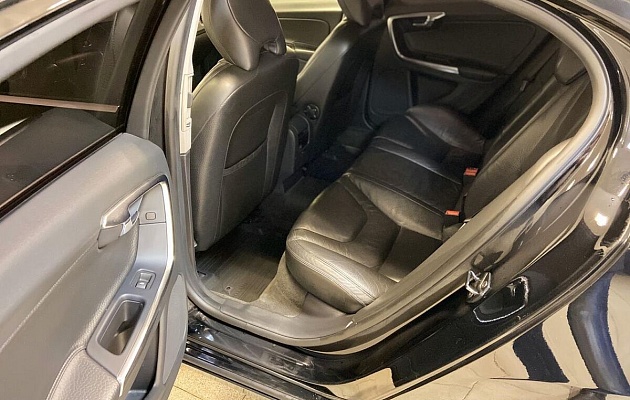 Volvo S60, фото №8