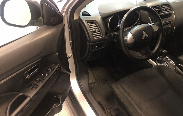 Mitsubishi ASX, фото №7