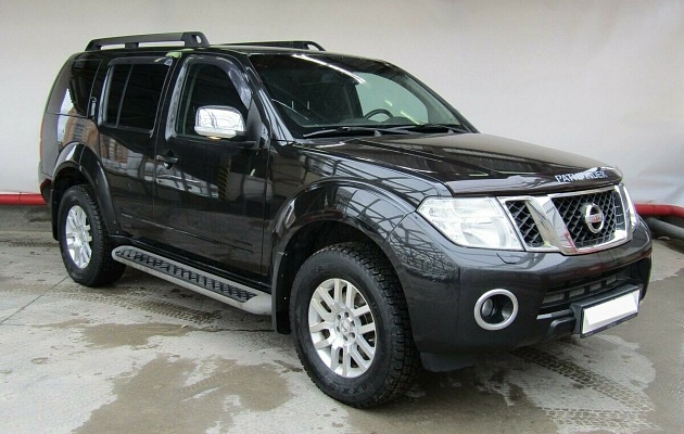 Nissan Pathfinder III Рестайлинг, фото №2