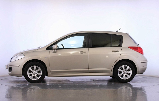 Nissan Tiida I Рестайлинг, фото №2