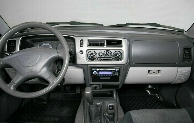 Mitsubishi pajero sport, фото №8