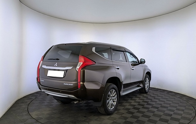 Mitsubishi Pajero Sport , фото №2