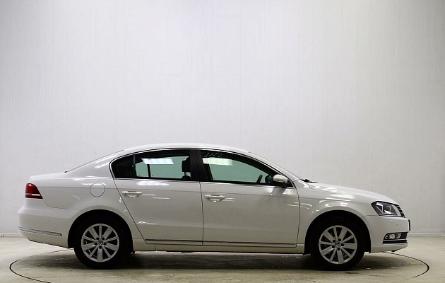 Volkswagen Passat, фото №2