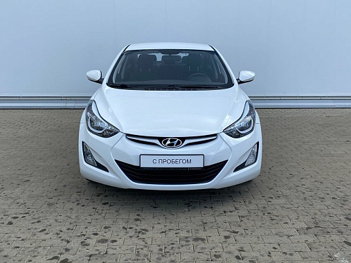 Hyundai ELANTRA