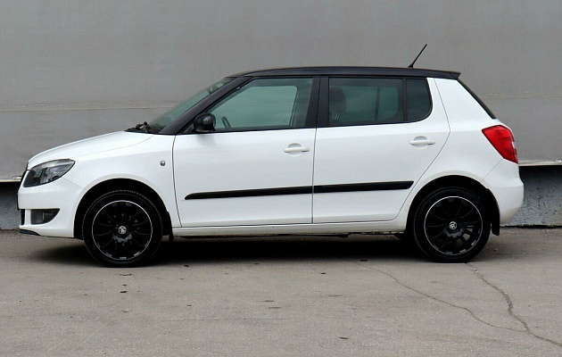 Skoda Fabia II Рестайлинг, фото №3