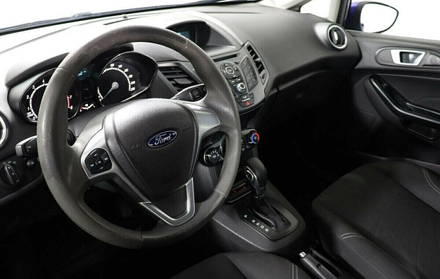 Ford Fiesta Mk6 Рестайлинг, фото №5
