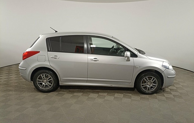 Nissan Tiida I Рестайлинг, фото №4