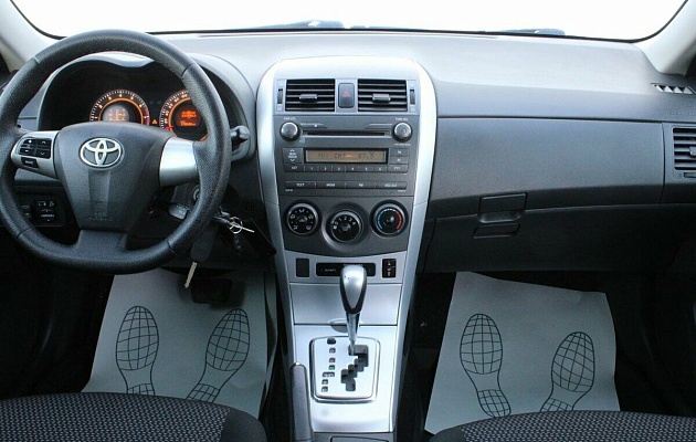 Toyota Corolla X (E140, E150) Рестайлинг, фото №5