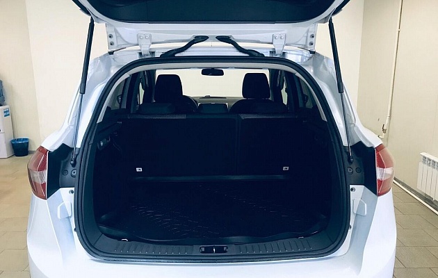 Ford Kuga, фото №9