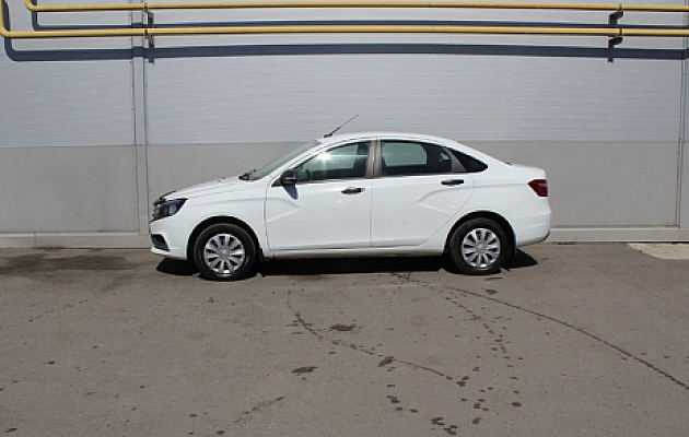LADA Vesta, фото №2