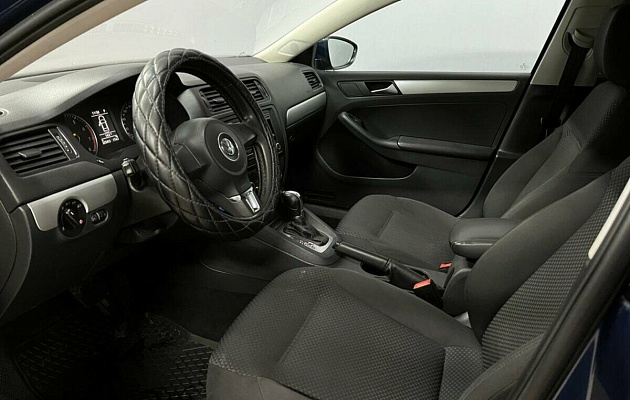 Volkswagen Jetta VI, фото №5