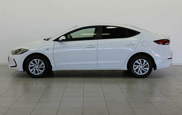 Hyundai Elantra VI (AD), фото №2