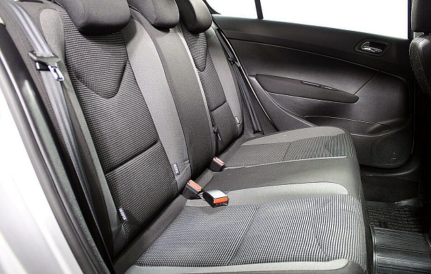 Peugeot 408, фото №10