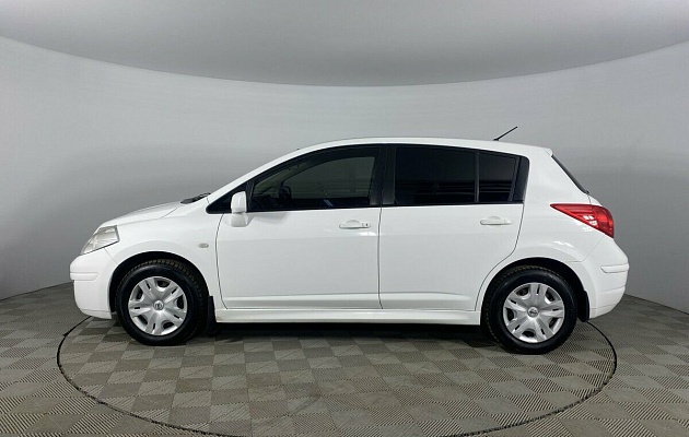 Nissan Tiida I Рестайлинг, фото №4