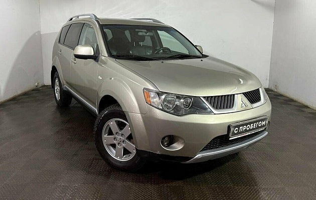 Mitsubishi Outlander II, фото №2