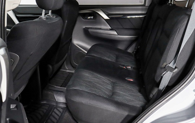 Mitsubishi Pajero Sport, фото №7