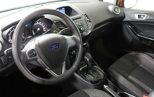 Ford Fiesta Mk6 Рестайлинг, фото №5