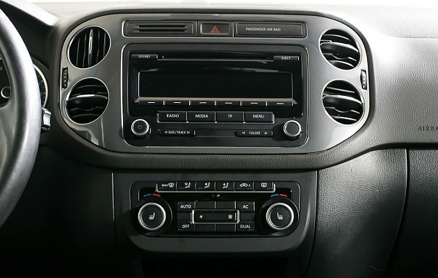 Volkswagen Tiguan, фото №12